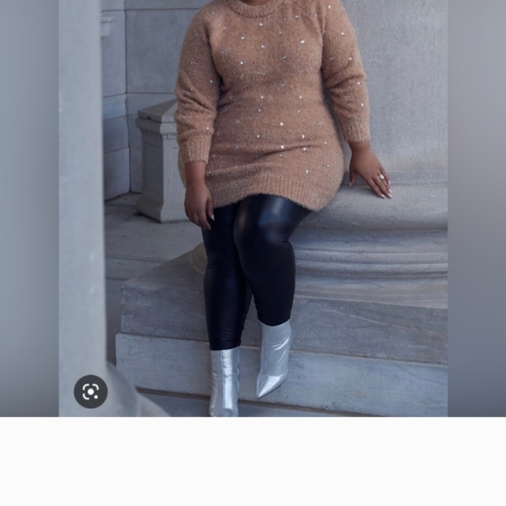 DIAMOND SWEATER DRESS